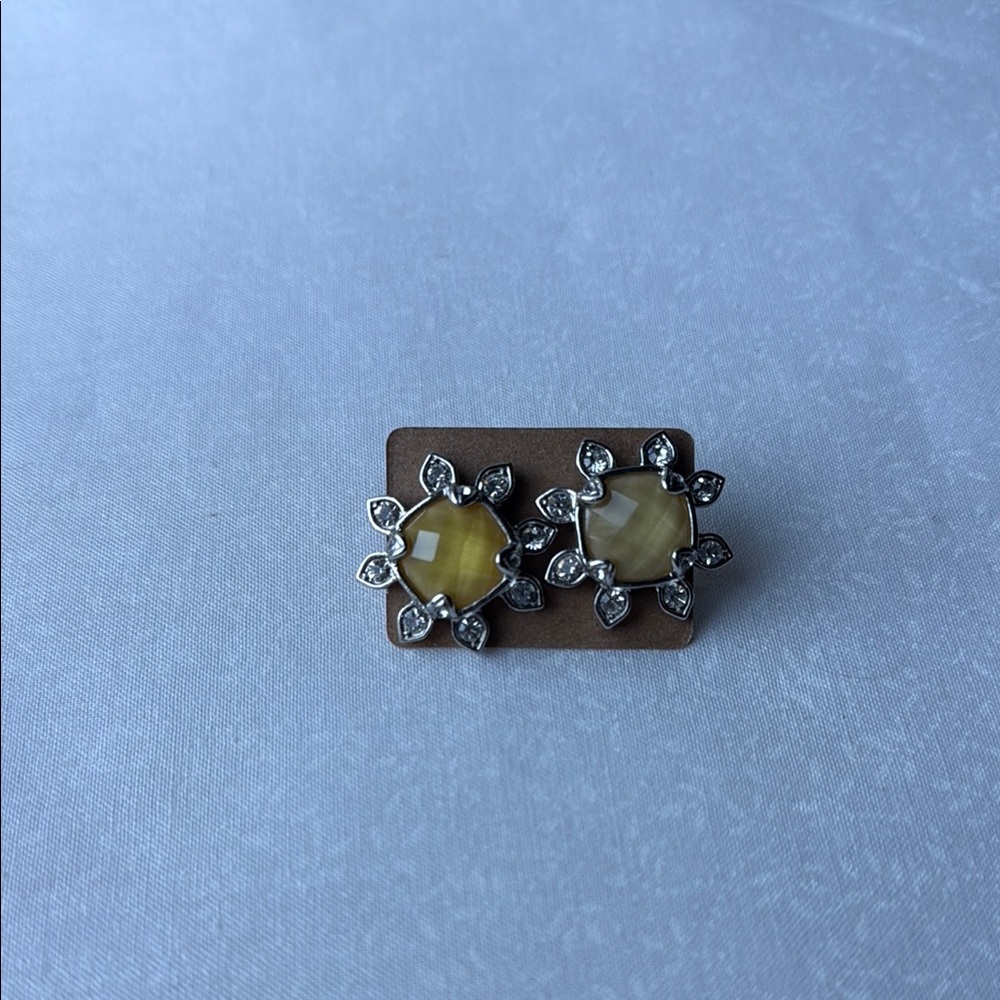 Yellow and Silver Geometric Earrings with Ornate‎ Metalwork